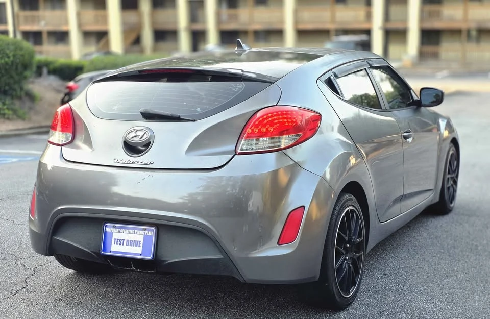 2012 Hyundai Veloster - Image 6 of 17