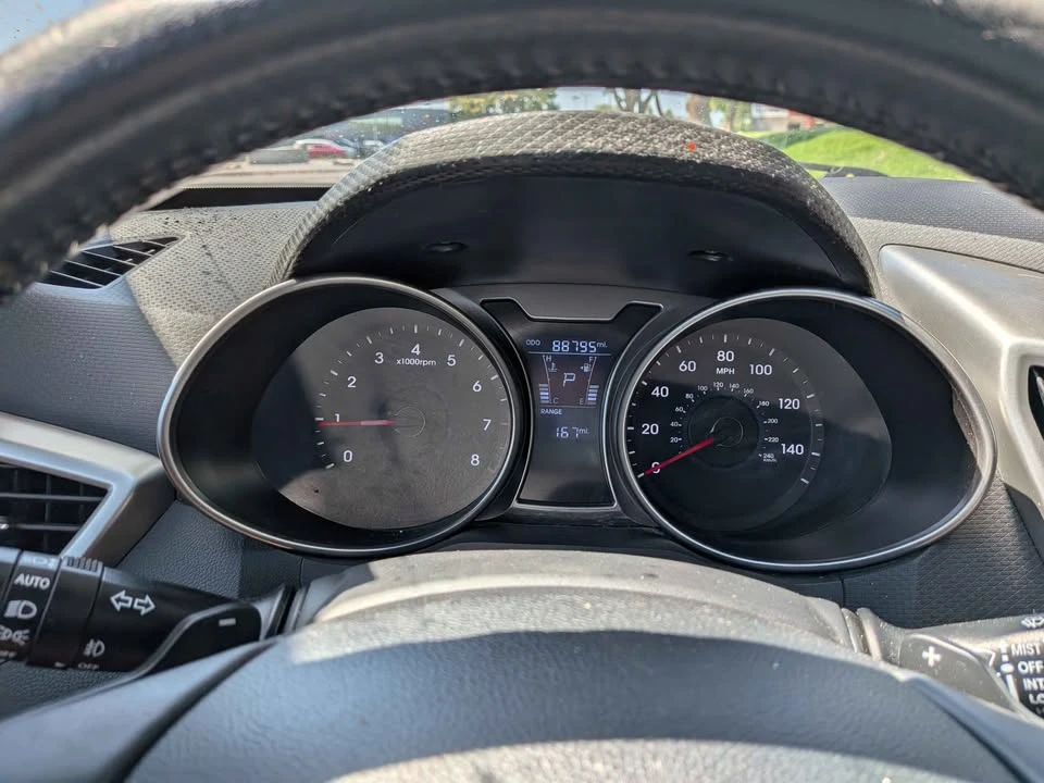 2012 Hyundai Veloster - Image 7 of 17