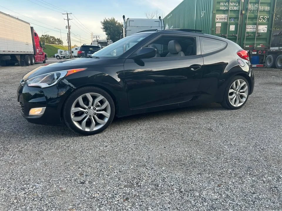 2012 Hyundai Veloster - Image 14 of 16