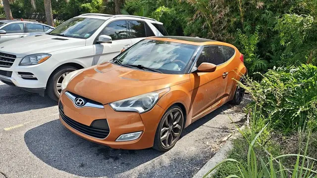 2012 Hyundai Veloster Coupe 3D
