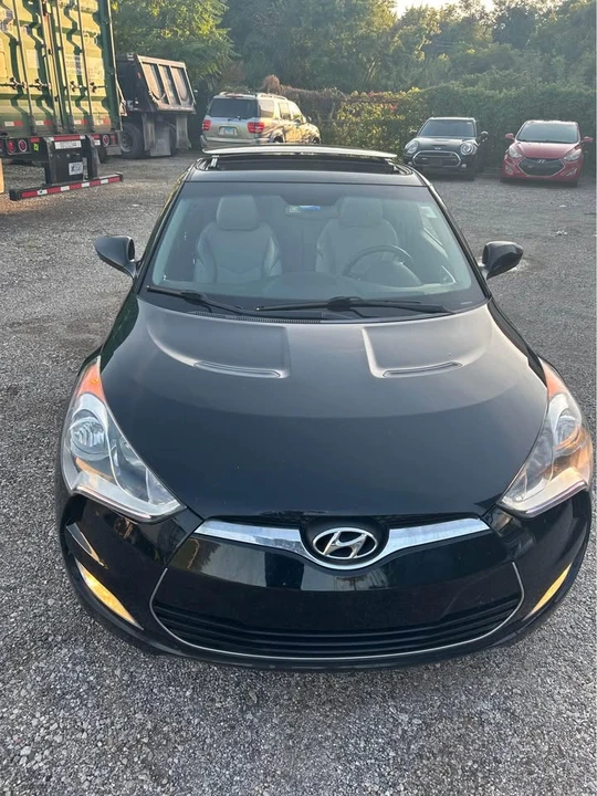 2012 Hyundai Veloster - Image 9 of 16