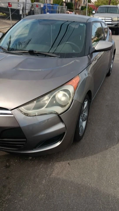 2012 Hyundai Veloster - Image 3 of 9