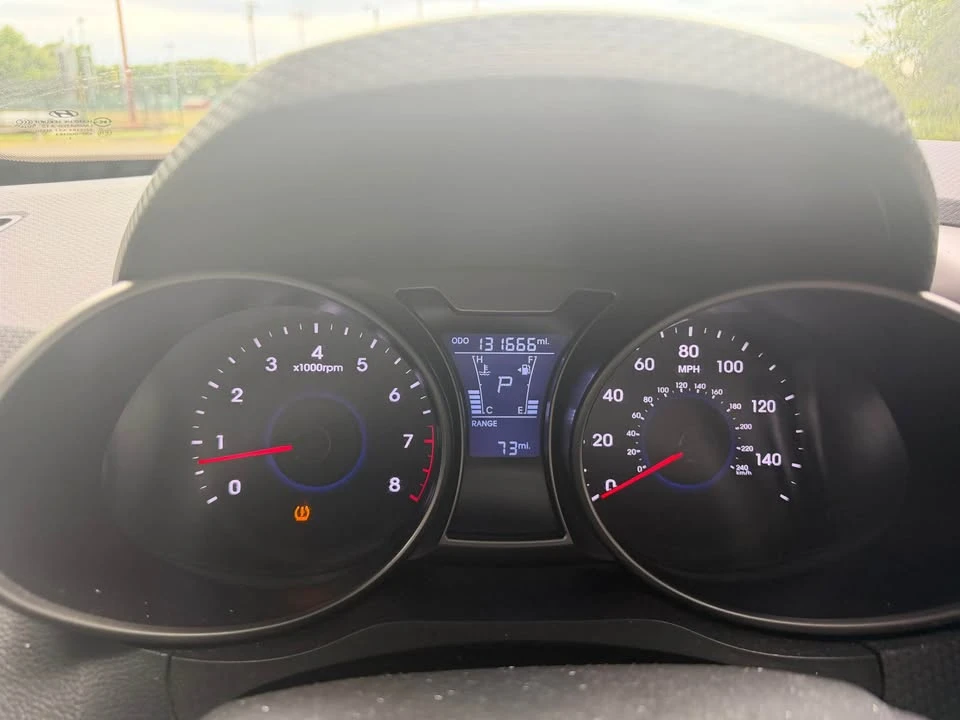 2012 Hyundai Veloster - Image 11 of 13