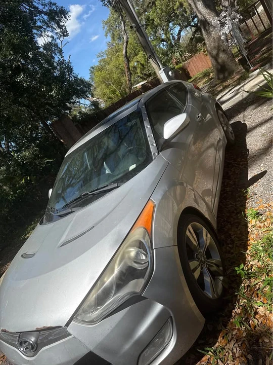 2012 Hyundai Veloster - Image 6 of 12
