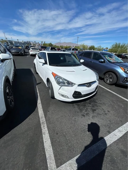 2012 Hyundai Veloster - Image 2 of 4