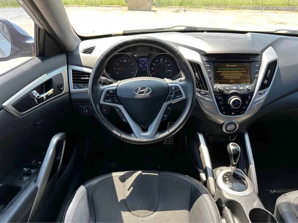 2012 Hyundai Veloster - Image 9 of 12