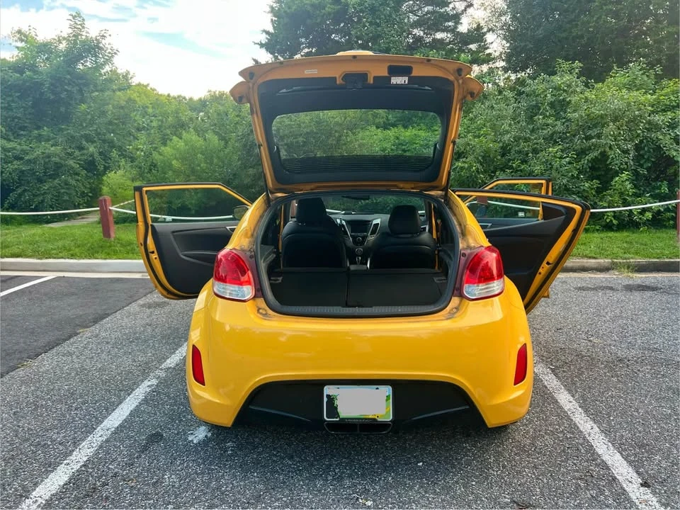 2012 Hyundai Veloster - Image 3 of 8