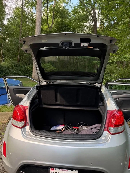 2012 Hyundai Veloster - Image 8 of 10