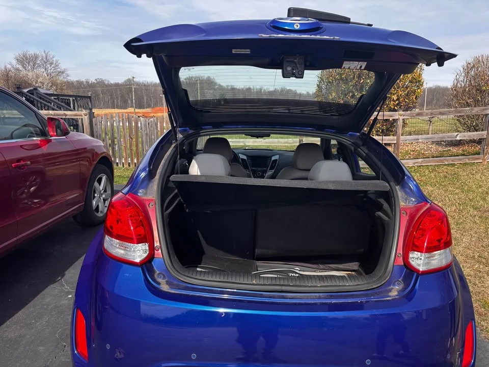 2012 Hyundai Veloster - Image 9 of 11