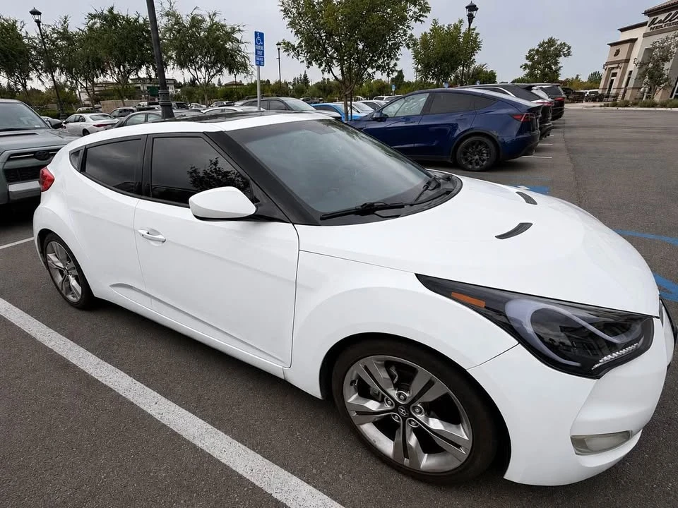 2012 Hyundai Veloster - Image 7 of 9