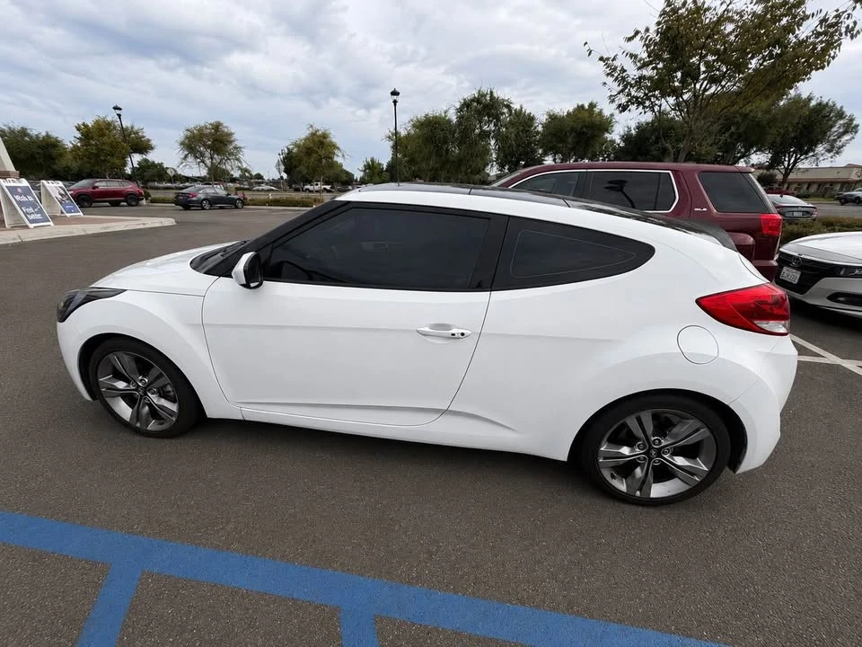 2012 Hyundai Veloster - Image 8 of 9