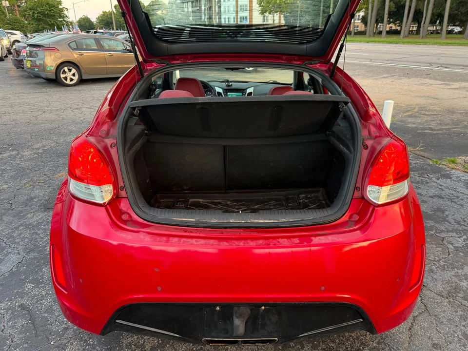 2012 Hyundai Veloster - Image 17 of 17