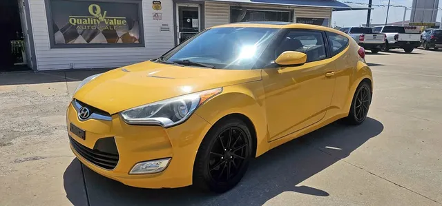 2012 Hyundai Veloster Coupe 3D