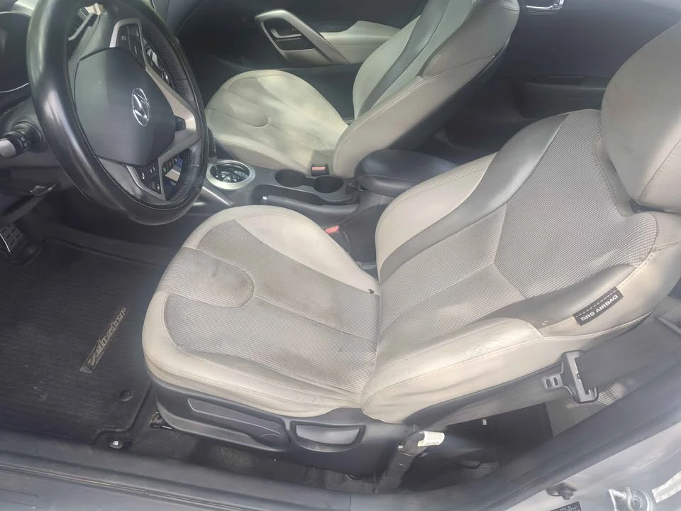 2012 Hyundai Veloster - Image 6 of 13
