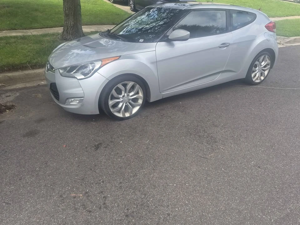 2012 Hyundai Veloster - Image 3 of 13