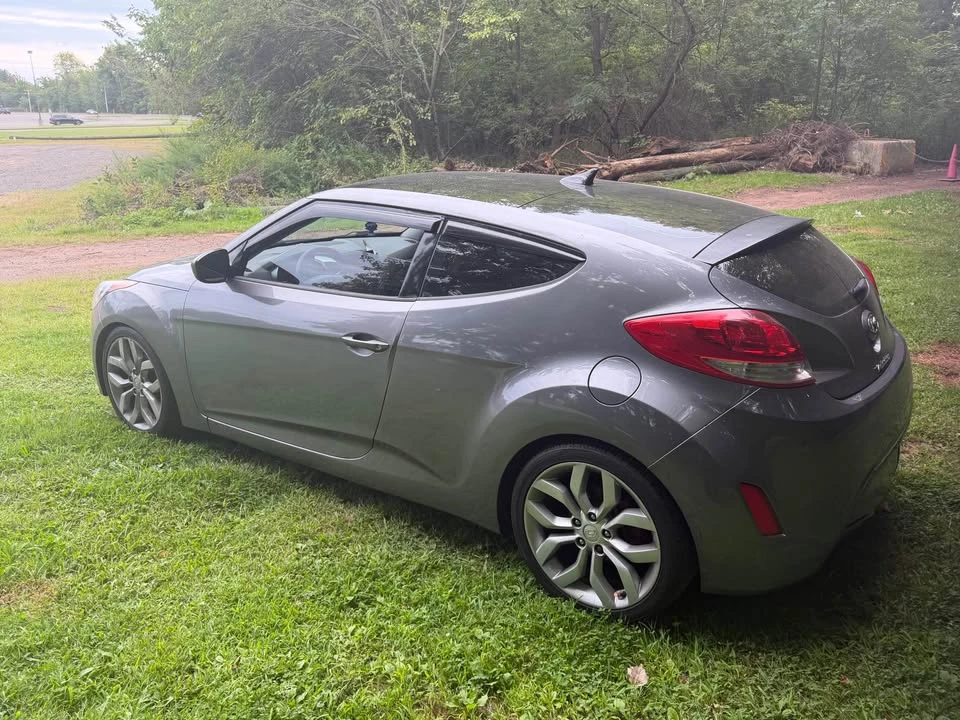 2012 Hyundai Veloster - Image 3 of 13