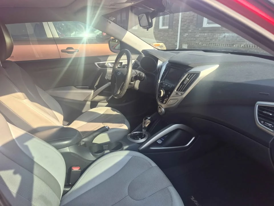 2012 Hyundai Veloster - Image 6 of 9