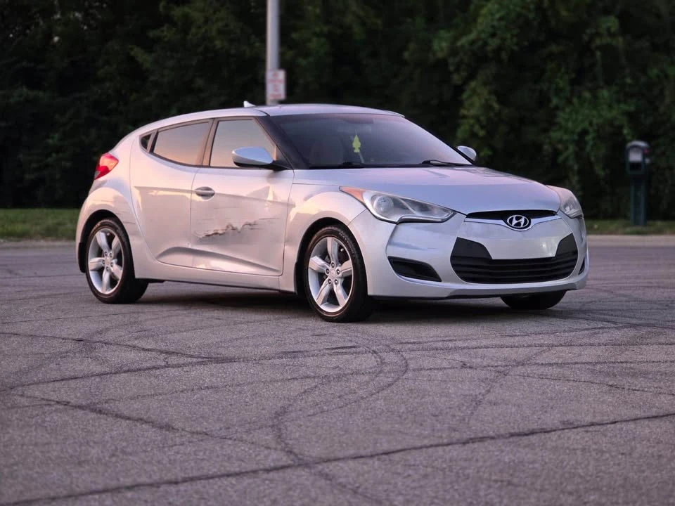 2012 Hyundai Veloster - Image 3 of 10