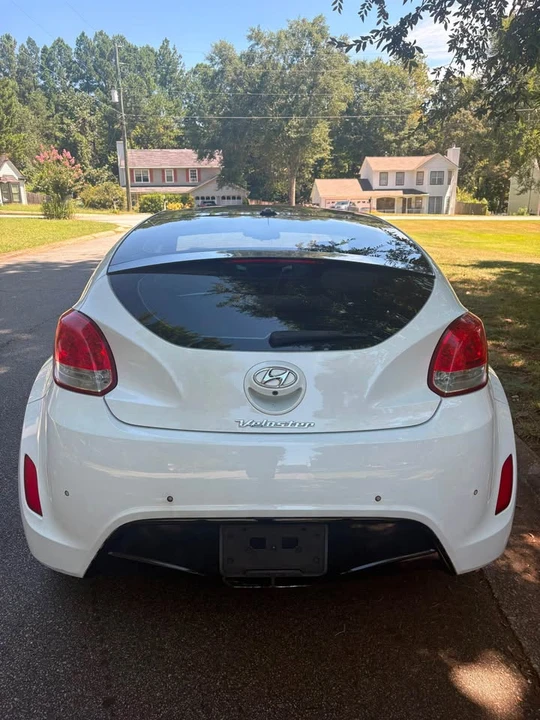 2012 Hyundai Veloster - Image 4 of 12