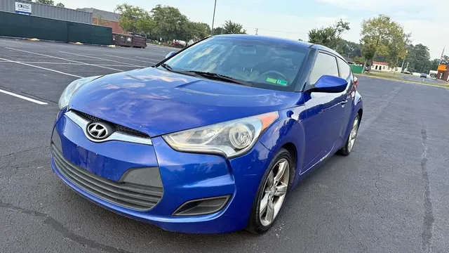 2012 Hyundai Veloster Coupe 3D