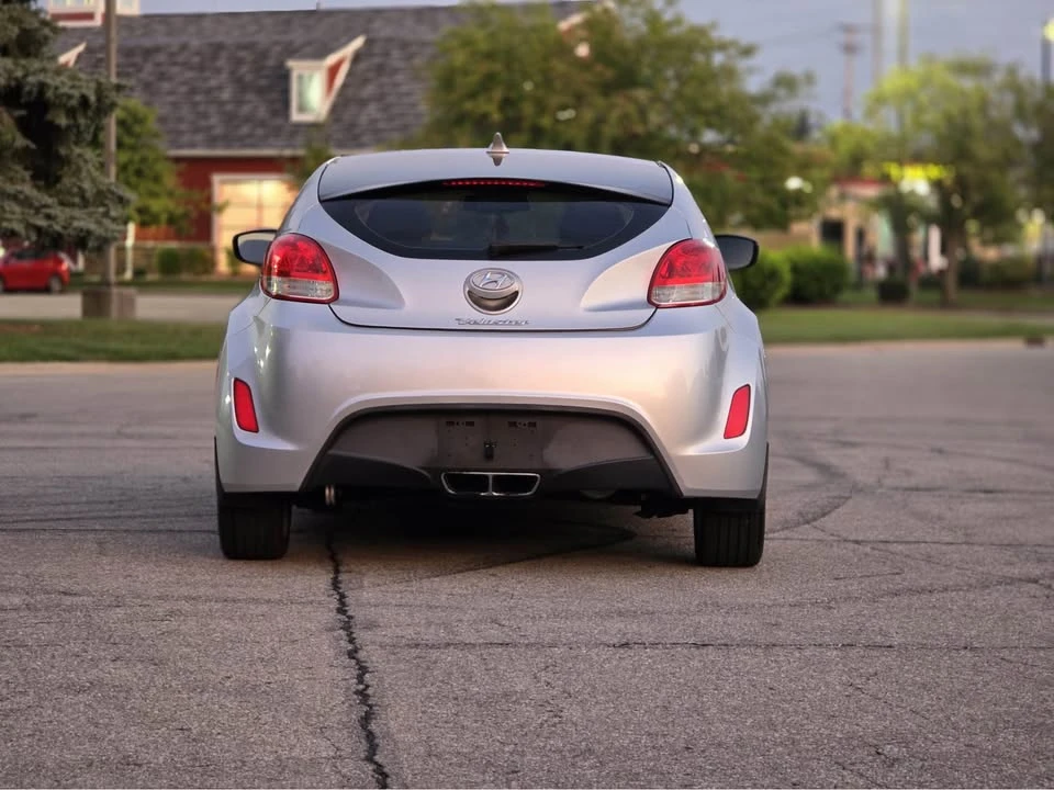 2012 Hyundai Veloster - Image 4 of 10