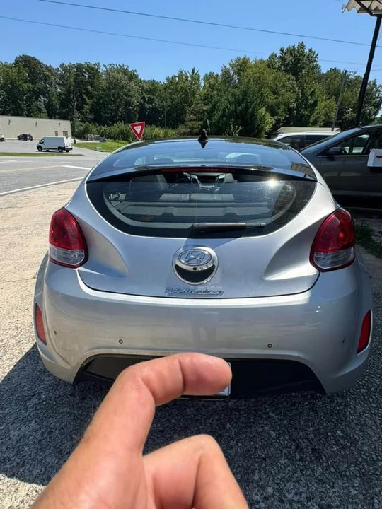 2012 Hyundai Veloster - Image 5 of 16