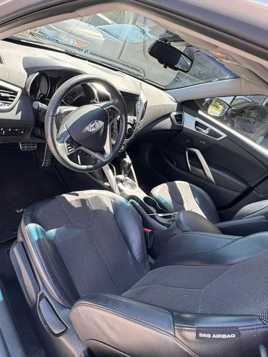 2012 Hyundai Veloster - Image 8 of 16