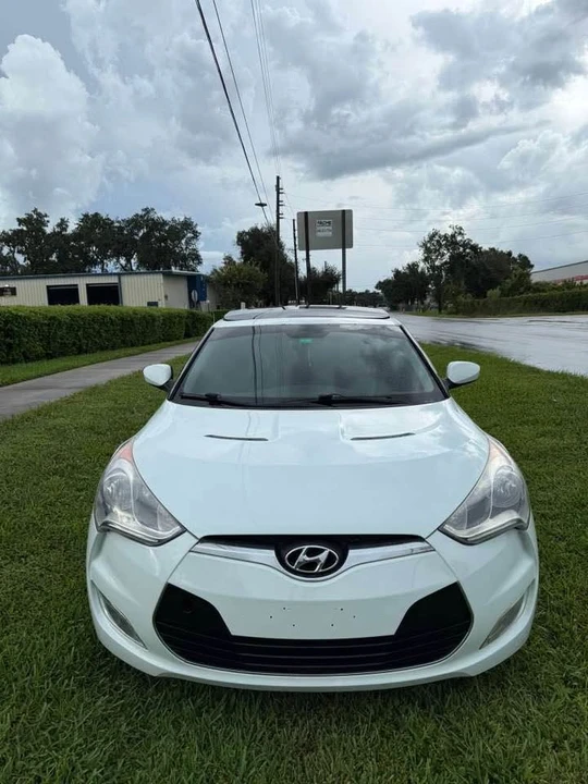 2012 Hyundai Veloster - Image 3 of 15