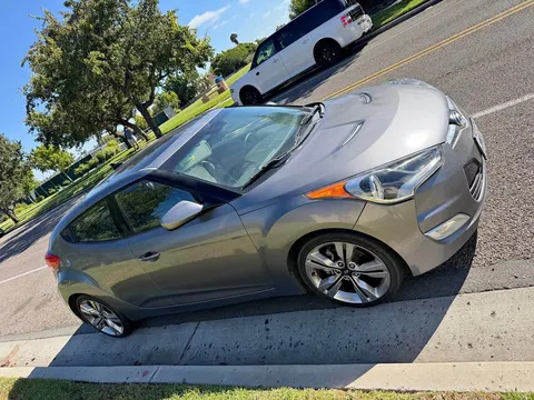 2012 Hyundai Veloster Coupe 3D