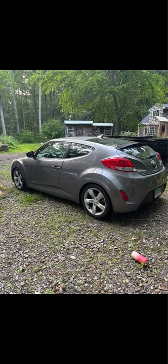 2012 Hyundai Veloster - Image 3 of 7