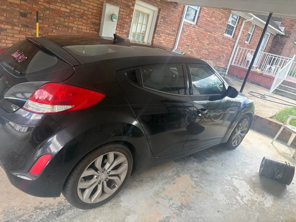2012 Hyundai Veloster - Image 2 of 7