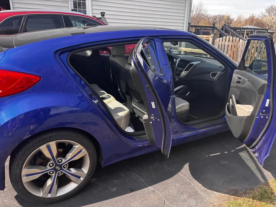 2012 Hyundai Veloster - Image 5 of 9