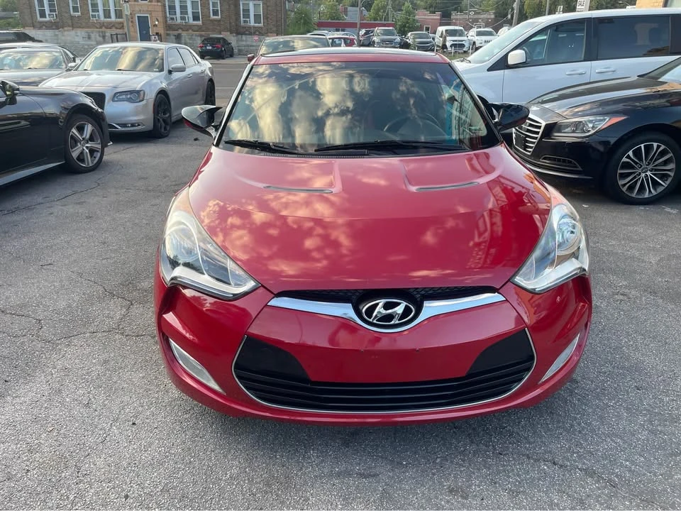 2012 Hyundai Veloster - Image 2 of 19