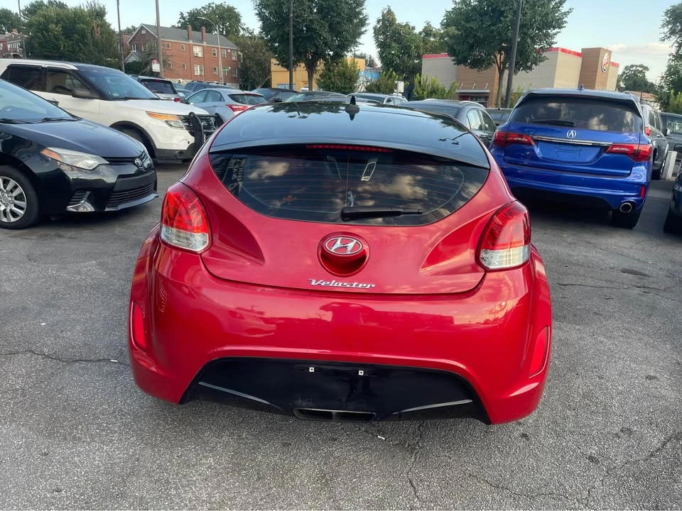 2012 Hyundai Veloster - Image 5 of 19