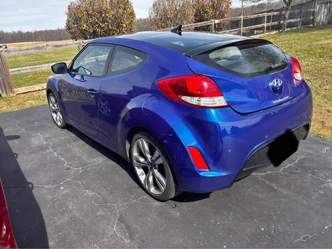 2012 Hyundai Veloster Coupe 3D