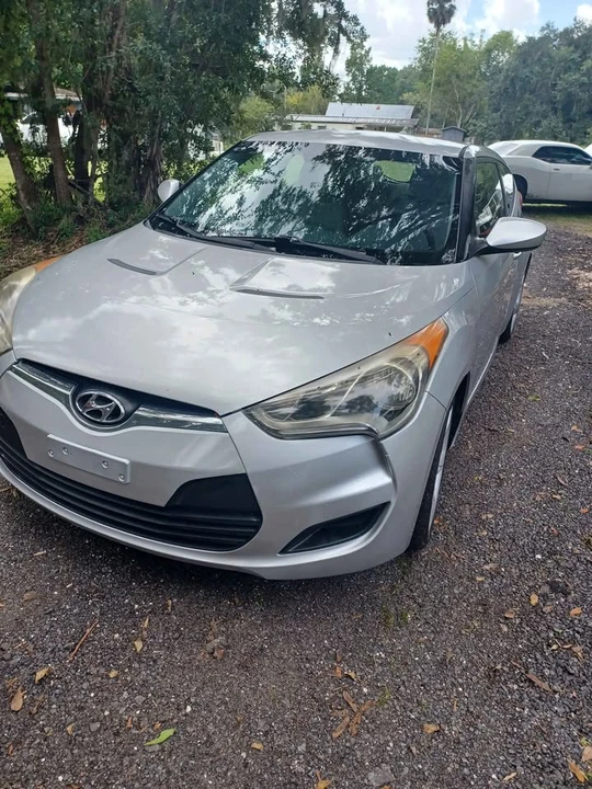 2012 Hyundai Veloster - Image 3 of 11