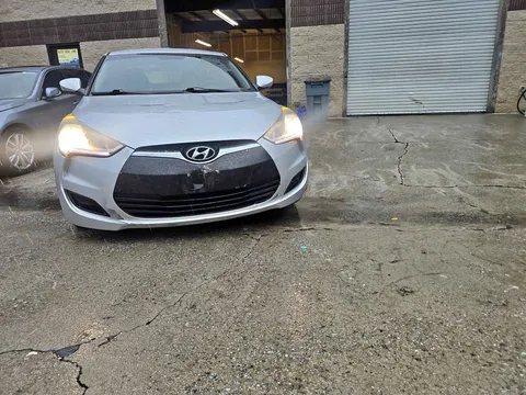 2012 Hyundai Veloster Coupe 3D