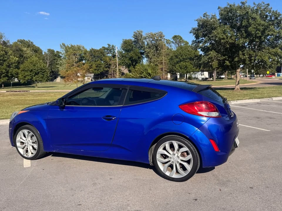 2012 Hyundai Veloster - Image 6 of 10