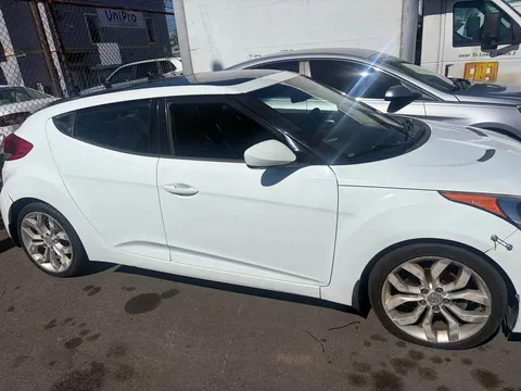 2012 Hyundai Veloster Coupe 3D