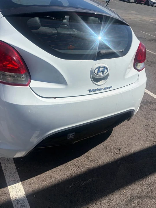 2012 Hyundai Veloster - Image 3 of 5