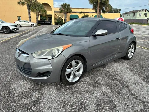 2012 Hyundai Veloster Coupe 3D