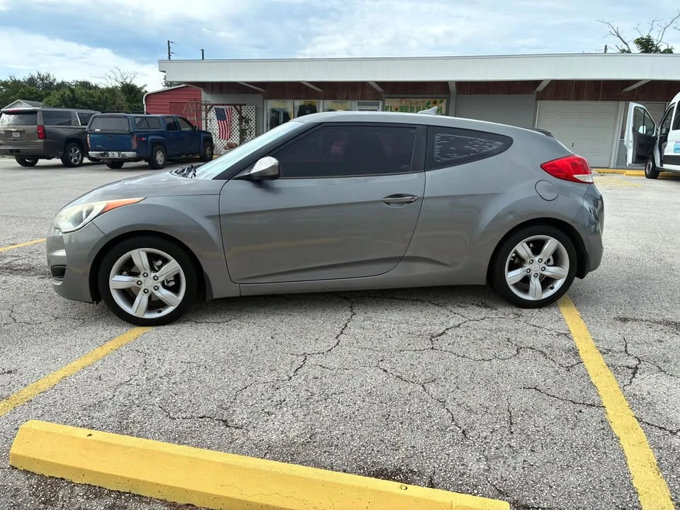 2012 Hyundai Veloster - Image 7 of 13