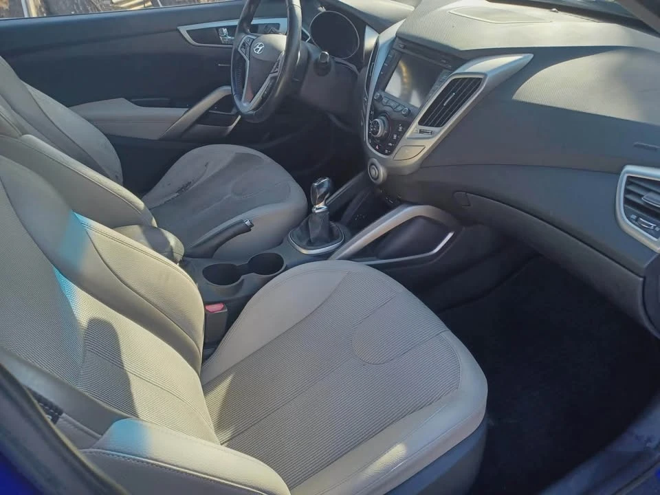 2012 Hyundai Veloster - Image 9 of 15