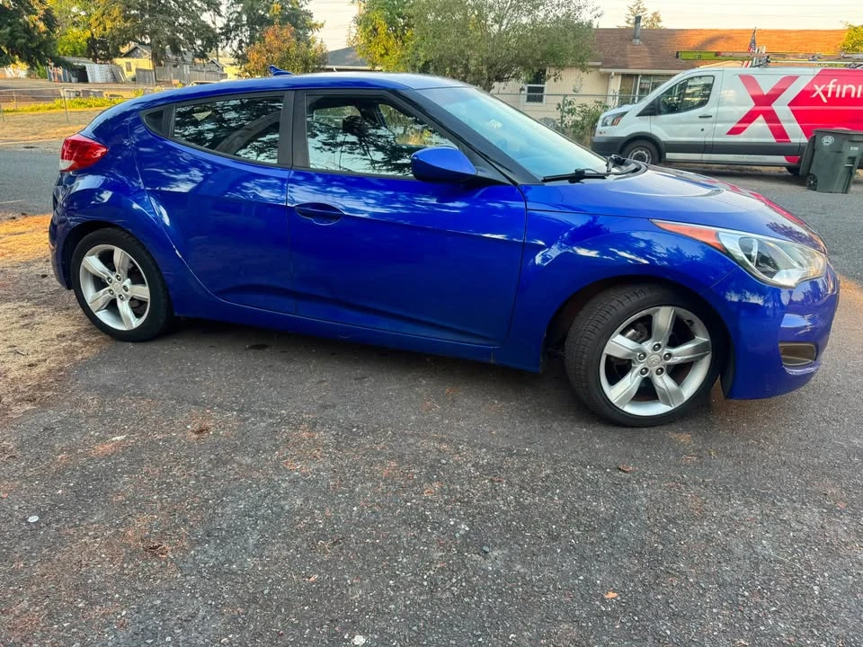 2012 Hyundai Veloster - Image 4 of 8