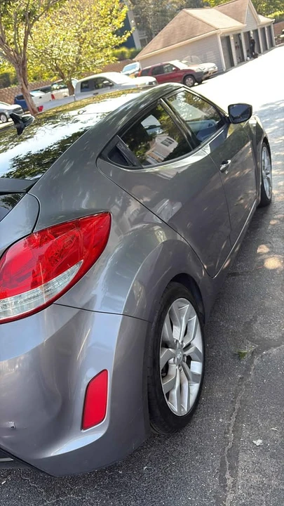 2012 Hyundai Veloster - Image 5 of 12