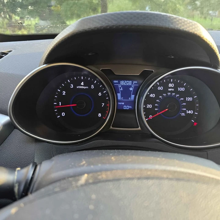 2012 Hyundai Veloster - Image 9 of 11
