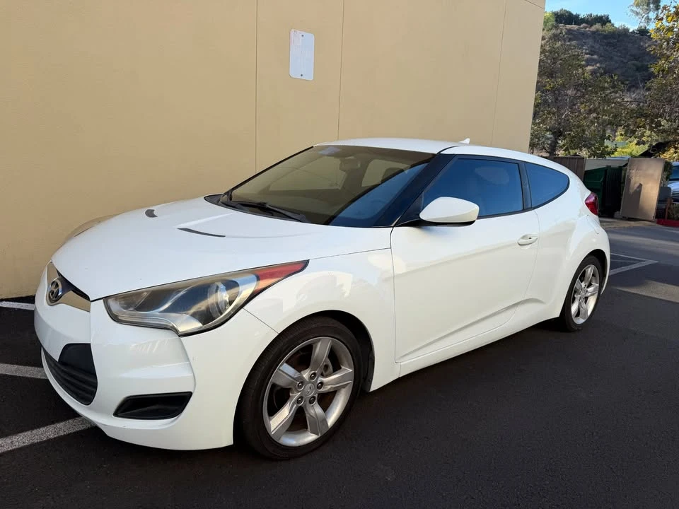 2012 Hyundai Veloster - Image 3 of 16