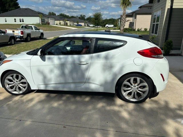 2012 Hyundai Veloster - Image 4 of 10