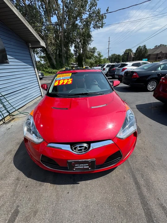 2012 Hyundai Veloster - Image 2 of 12