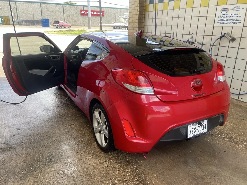 2012 Hyundai Veloster - Image 3 of 13
